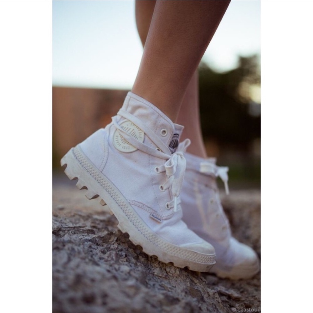 Palladium White High Tops Brand New Size US W 8.5/M 7 or EUR 39.5